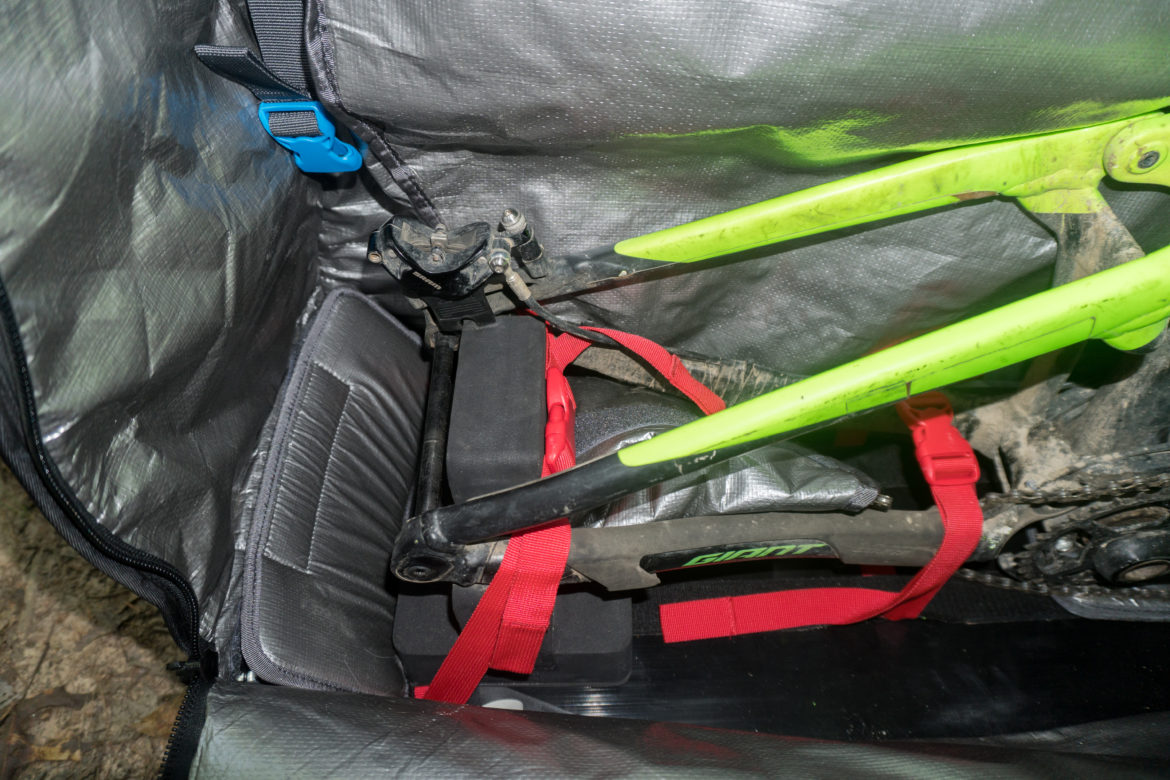 The Dakine Bike Roller Bag Opens Up A Whole New World Of Possibilities Singletracks Mountain Bike News